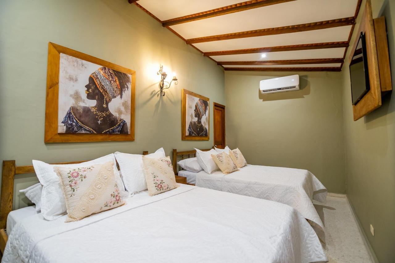 Scalea Di Mare Hotel Cartagena 外观 照片