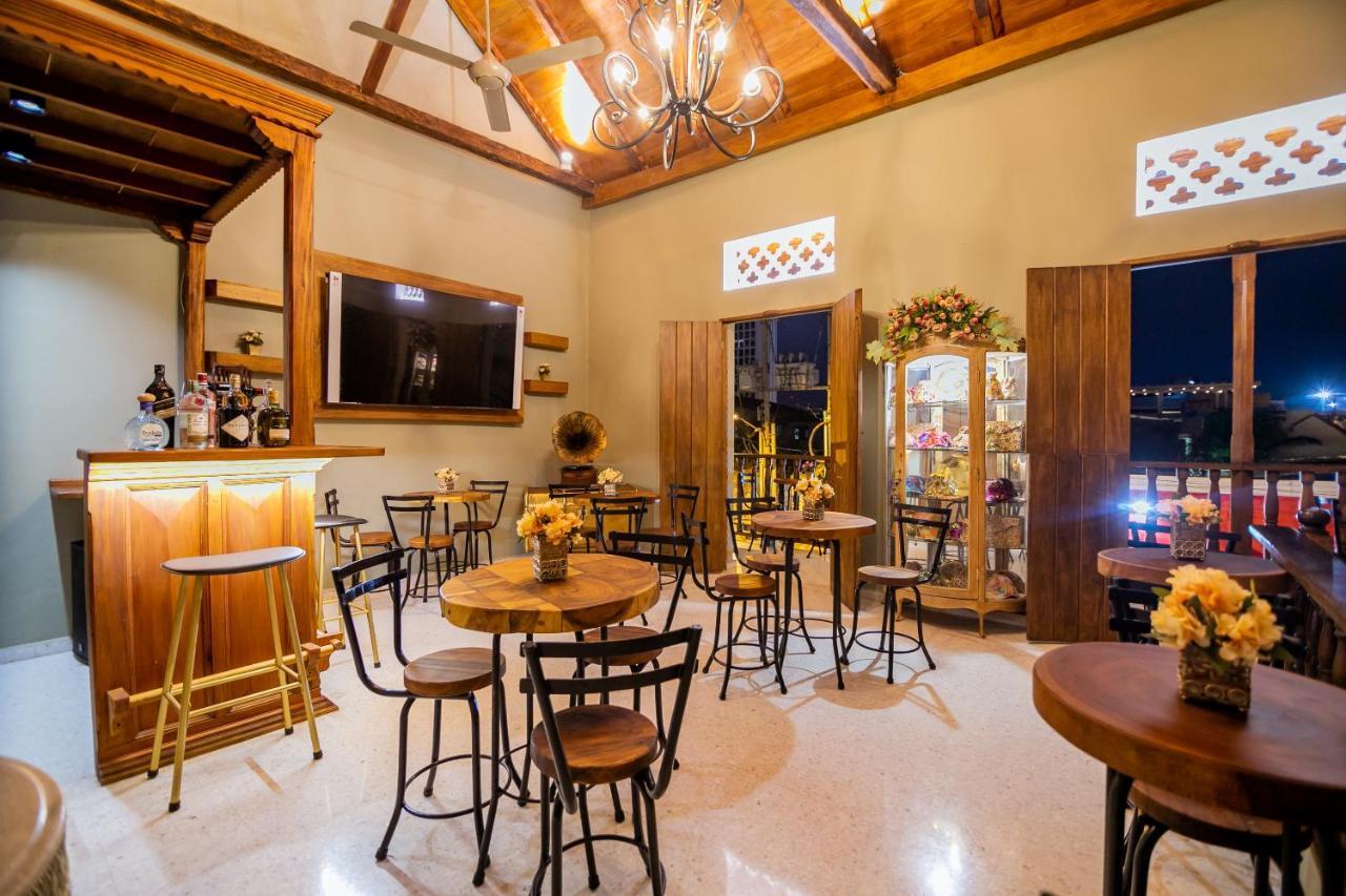 Scalea Di Mare Hotel Cartagena 外观 照片