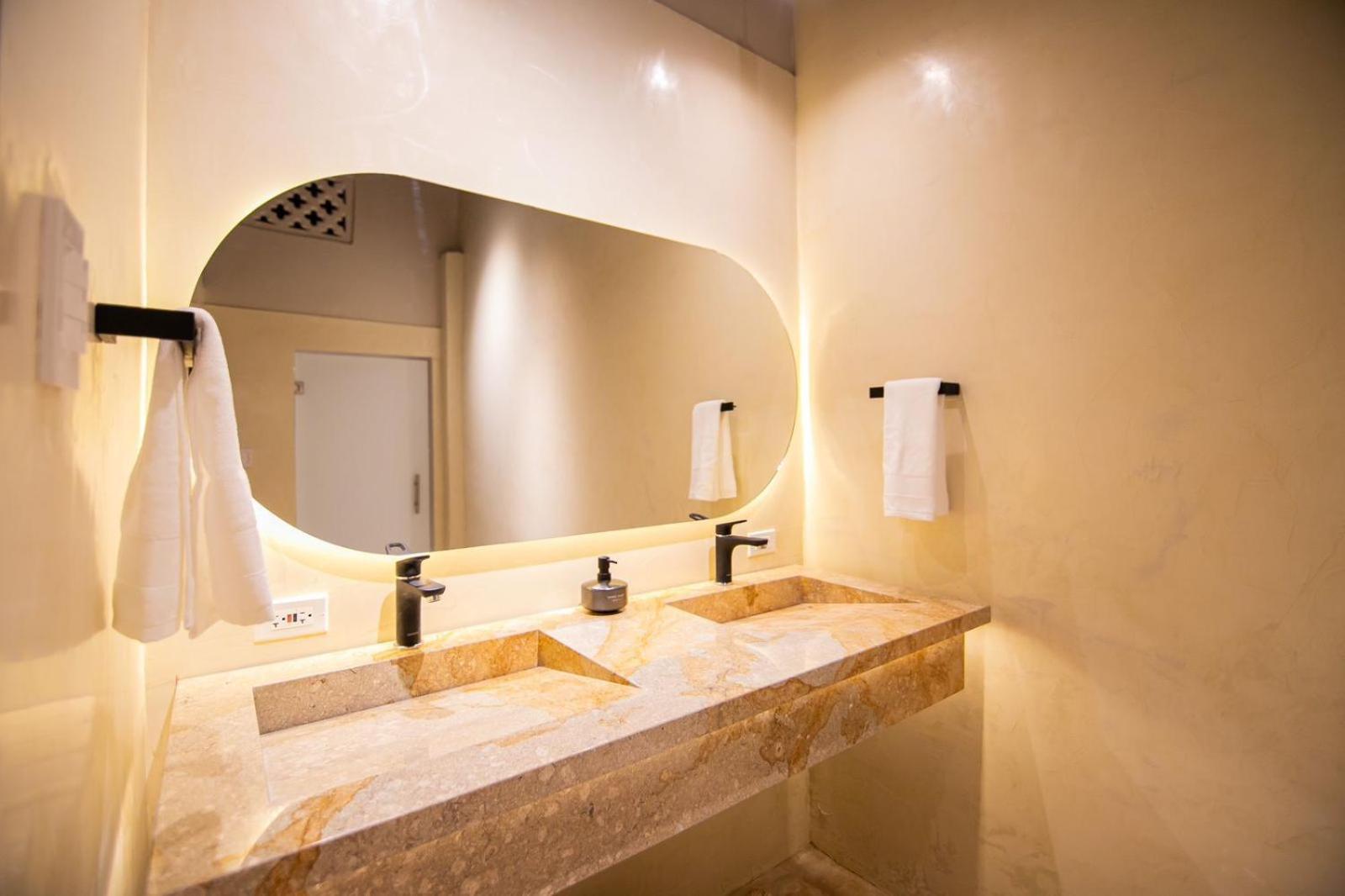 Scalea Di Mare Hotel Cartagena 外观 照片
